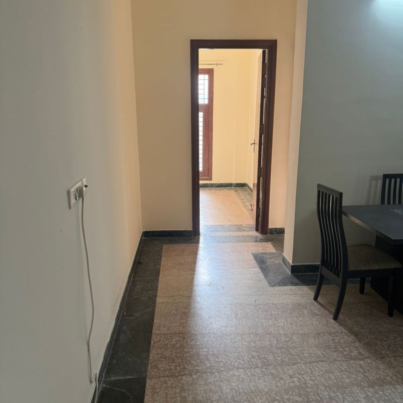 3 BHK for rent in Sector 31, Gurugram — semi-furnished — 262 sq.ft