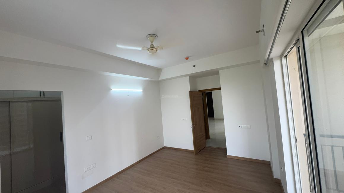 3 BHK for rent in Sector 33, Gurugram — semi-furnished — 1528 sq.ft — Godrej Nature Plus