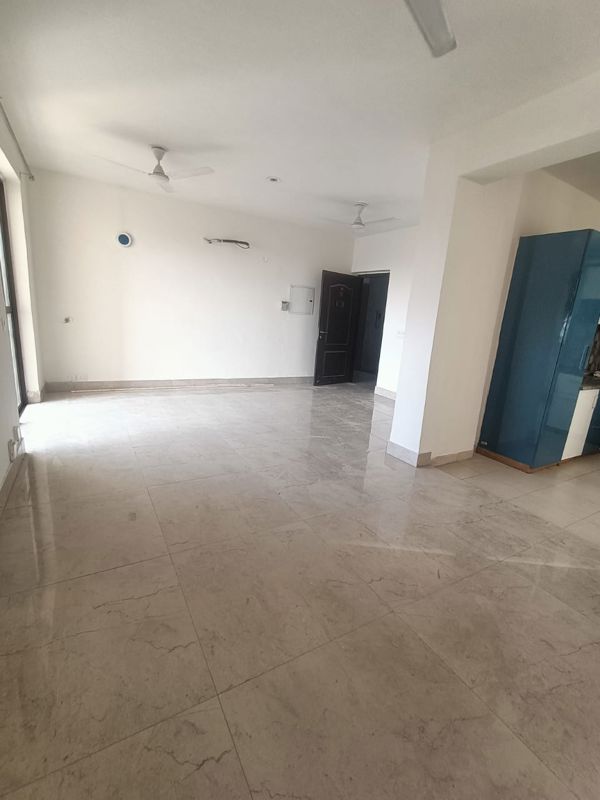 3 BHK for rent in Sector 33, Gurugram — semi-furnished — 1545 sq.ft — Unitech The Residences Gurgaon