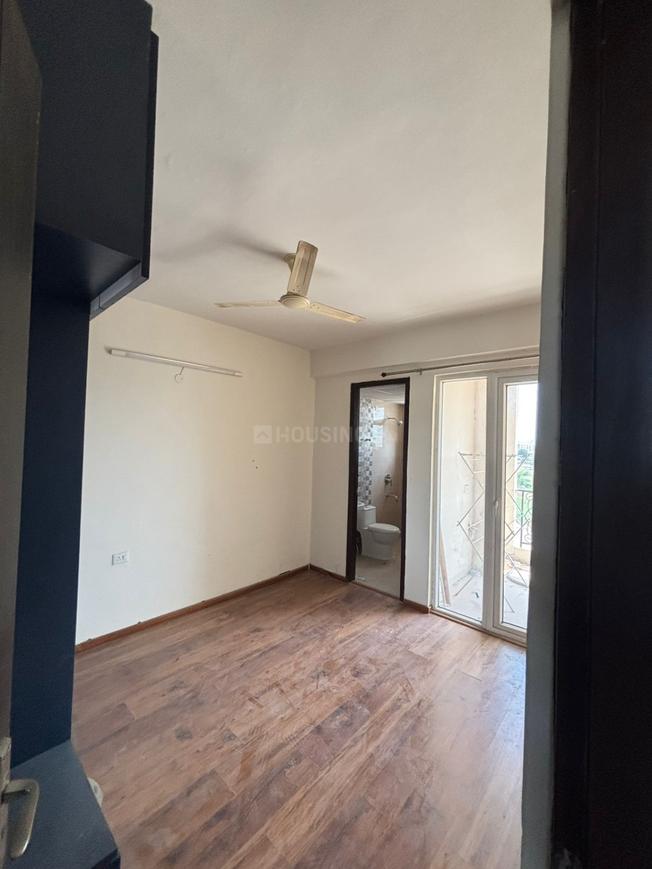 3 BHK for rent in Sector 36, Gurugram — semi-furnished — 1081 sq.ft — Signature Global Park 4 And 5