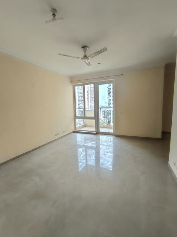 3 BHK for rent in Sector 37c, Gurugram — semi-furnished — 1775 sq.ft — Corona Optus