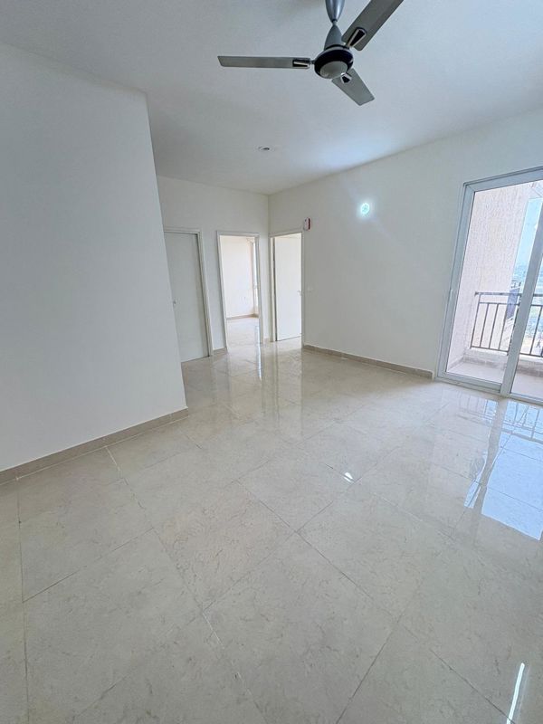 3 BHK for rent in Sector 37d, Gurugram — semi-furnished — 1577 sq.ft — Signature Global Sarvam