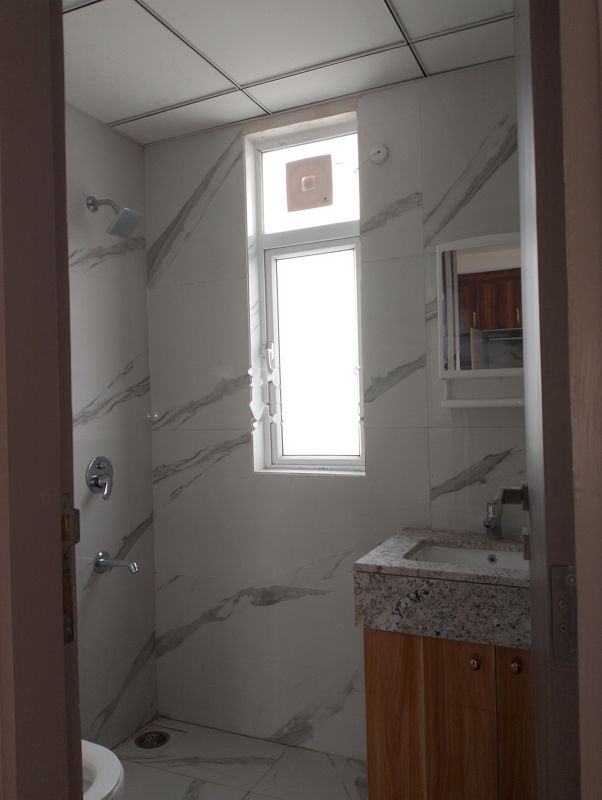3 BHK for rent in Sector 37d, Gurugram — semi-furnished — 1450 sq.ft — Signature Global City