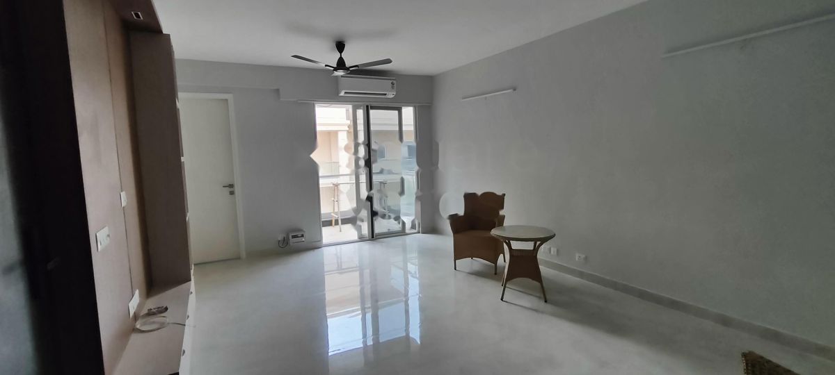 3 BHK for rent in Sector 37d, Gurugram — semi-furnished — 3200 sq.ft — Signature Global City
