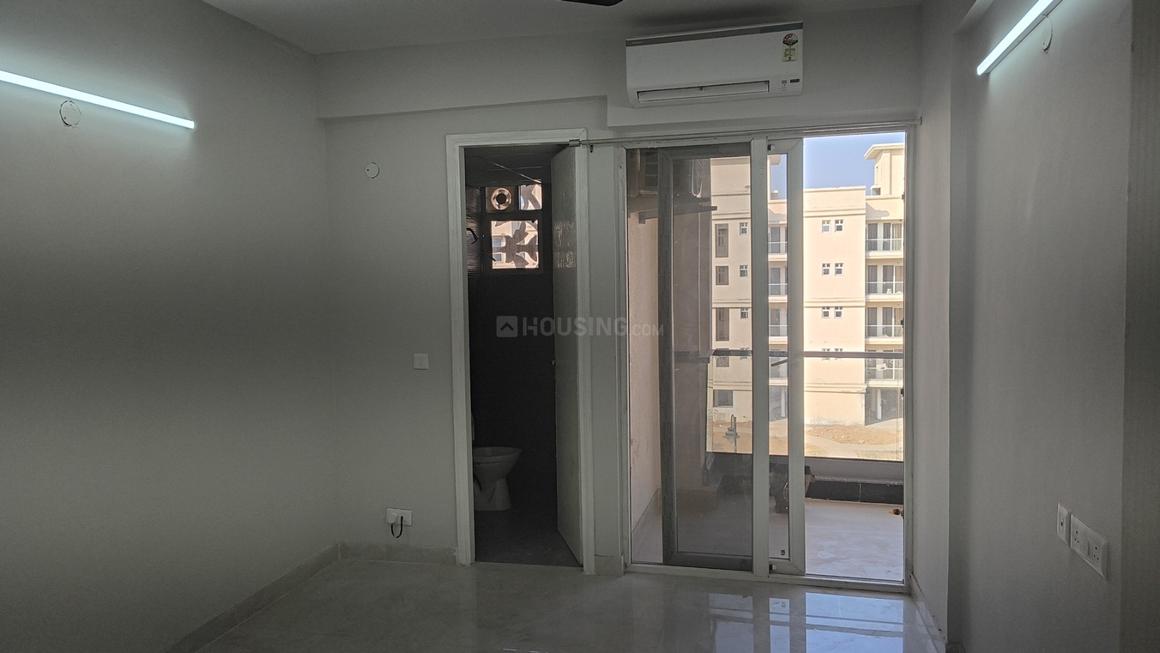 3 BHK for rent in Sector 37D, Gurugram — semi-furnished — 1550 sq.ft — Signature Global City 37D 1