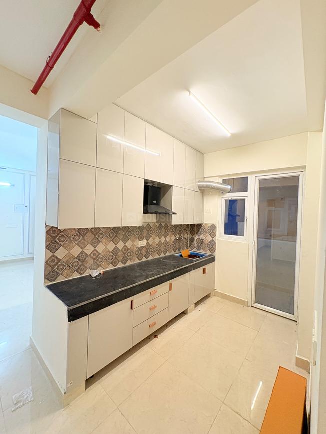 3 BHK for rent in Sector 37D, Gurugram — semi-furnished — 1000 sq.ft — Signature Global The Millennia 3