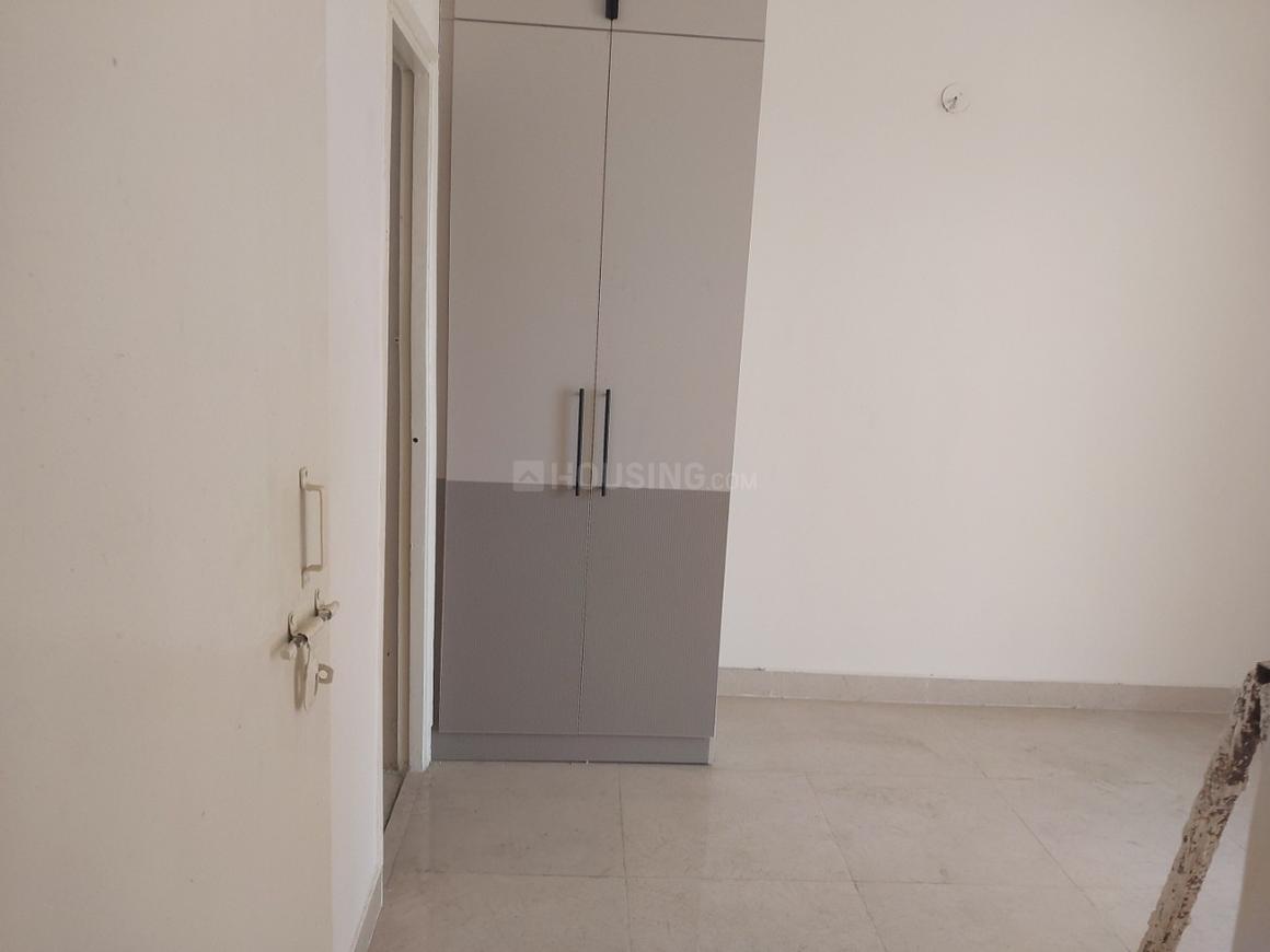 3 BHK for rent in Sector 37D, Gurugram — semi-furnished — 745 sq.ft — Signature Global The Millennia 3