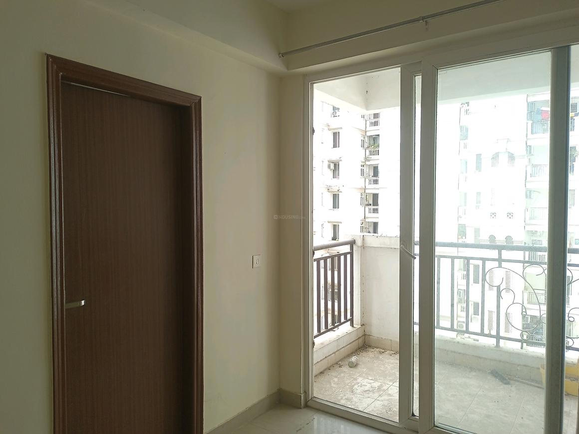 3 BHK for rent in Sector 37D, Gurugram — semi-furnished — 1285 sq.ft — Ramprastha The Atrium
