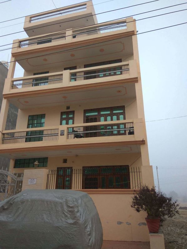 3 BHK for rent in Sector 38, Gurugram — furnished — 200 sq.ft