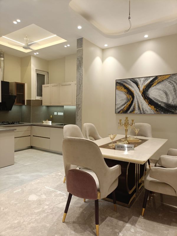 3 BHK for rent in Sector 4, Gurugram — semi-furnished — 450 sq.ft