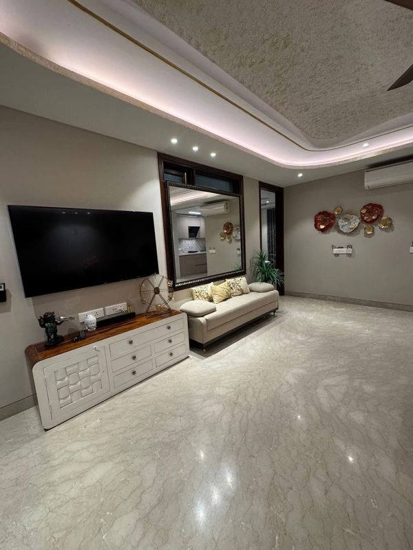 3 BHK for rent in Sector 4, Gurugram — semi-furnished — 1890 sq.ft