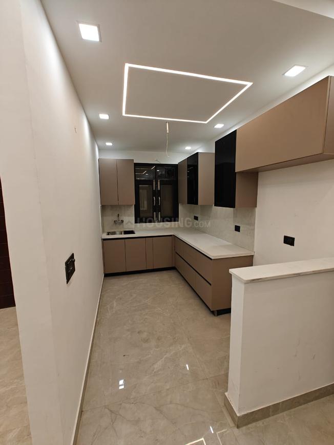 3 BHK for rent in Sector 4, Gurugram — semi-furnished — 2100 sq.ft