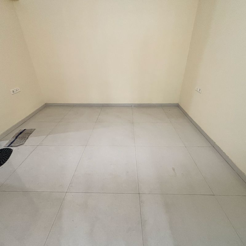 3 BHK for rent in Sector 43, Gurugram — semi-furnished — 1012 sq.ft