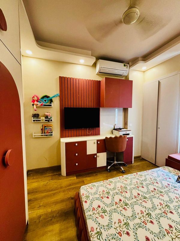 3 BHK for rent in Sector 43, Gurugram — unfurnished — 160 sq.ft
