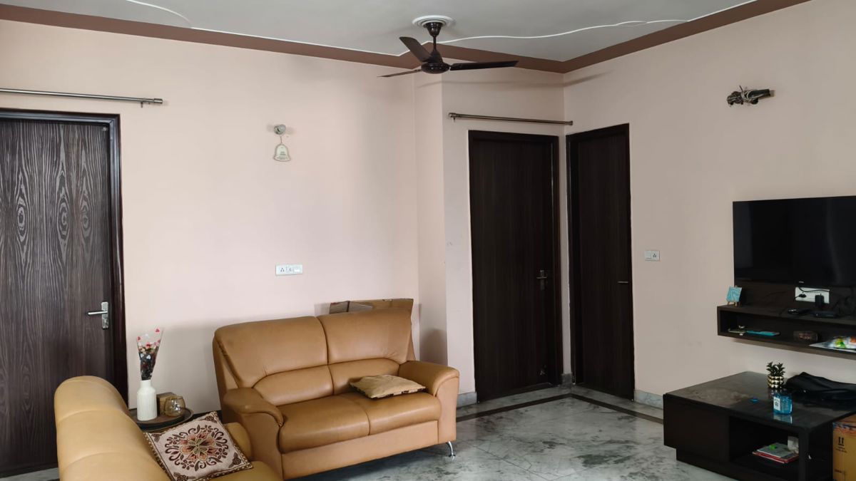 3 BHK for rent in Sector 44, Gurugram — semi-furnished — 2200 sq.ft