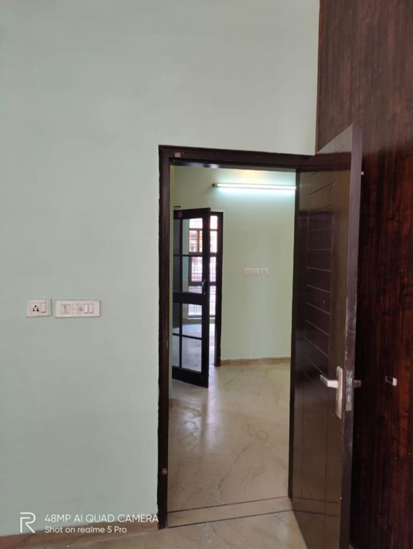 3 BHK for rent in Sector 45, Gurugram — semi-furnished — 1400 sq.ft — Green Wood City