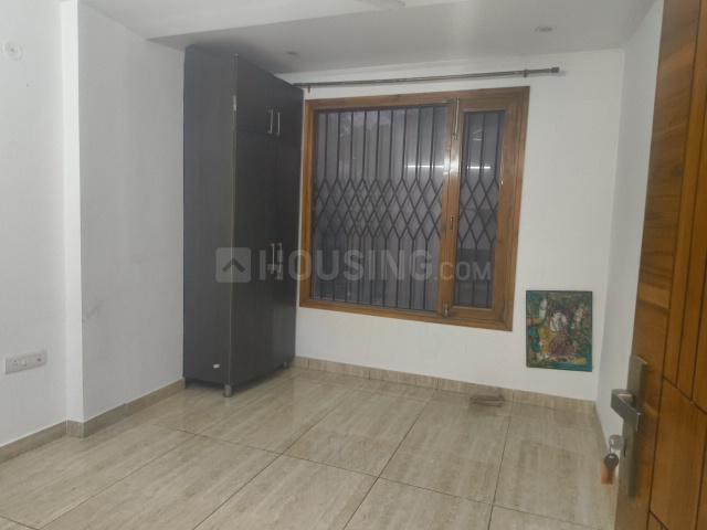 3 BHK for rent in Sector 45, Gurugram — semi-furnished — 1700 sq.ft