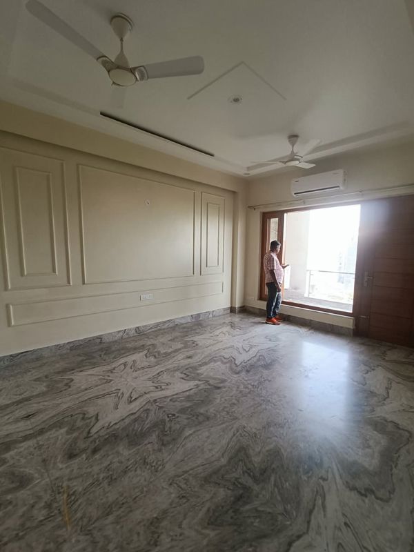 3 BHK for rent in Sector 45, Gurugram — semi-furnished — 1550 sq.ft — Uday Arden 45