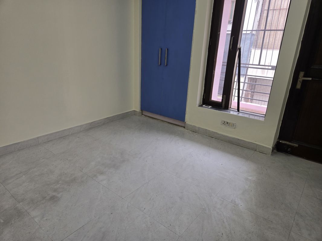 3 BHK for rent in Sector 47, Gurugram — semi-furnished — 1600 sq.ft — Kohli One Malibu Town
