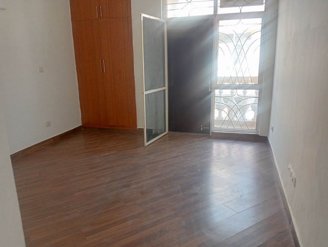 3 BHK for rent in Sector 48, Gurugram — semi-furnished — 1665 sq.ft — Parsvnath Green Ville