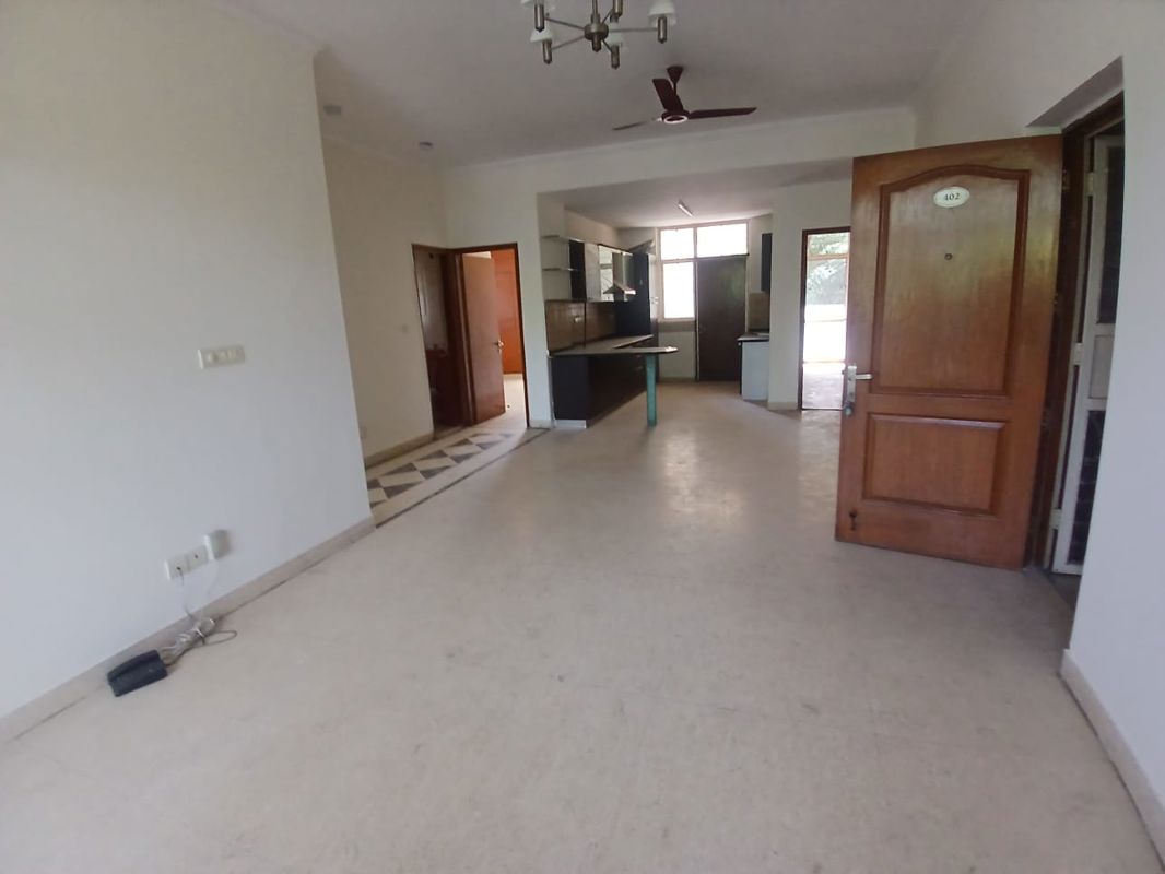 3 BHK for rent in Sector 48, Gurugram — semi-furnished — 1700 sq.ft — Arcade 48