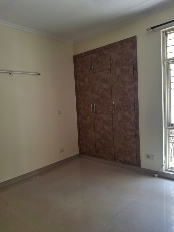 3 BHK for rent in Sector 48, Gurugram — semi-furnished — 1665 sq.ft — Parsvnath Green Ville