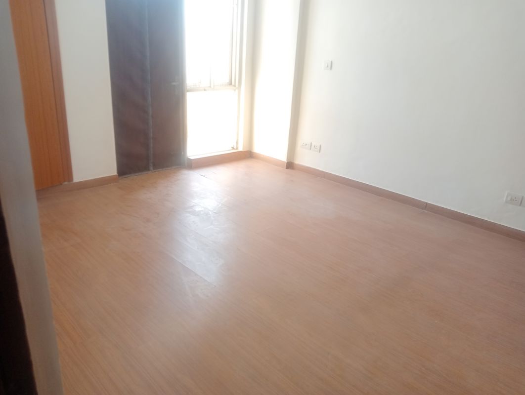 3 BHK for rent in Sector 48, Gurugram — semi-furnished — 2153 sq.ft — Parsvnath Green Ville