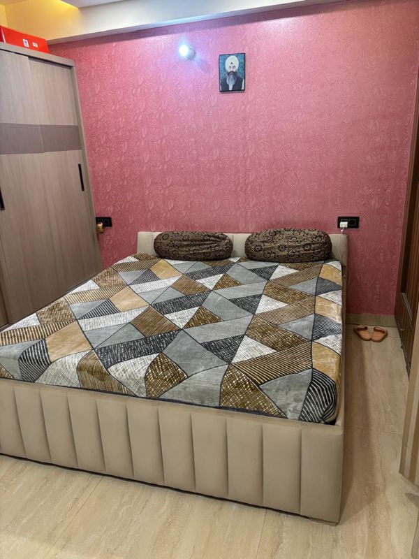 3 BHK for rent in Sector 49, Gurugram — furnished — 2400 sq.ft — Uppal Southend