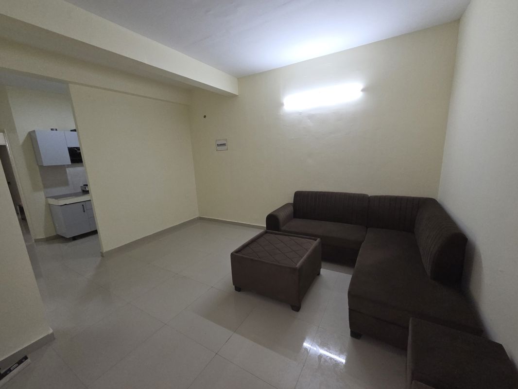 3 BHK for rent in Sector 49, Gurugram — semi-furnished — 1800 sq.ft — Uppal Southend