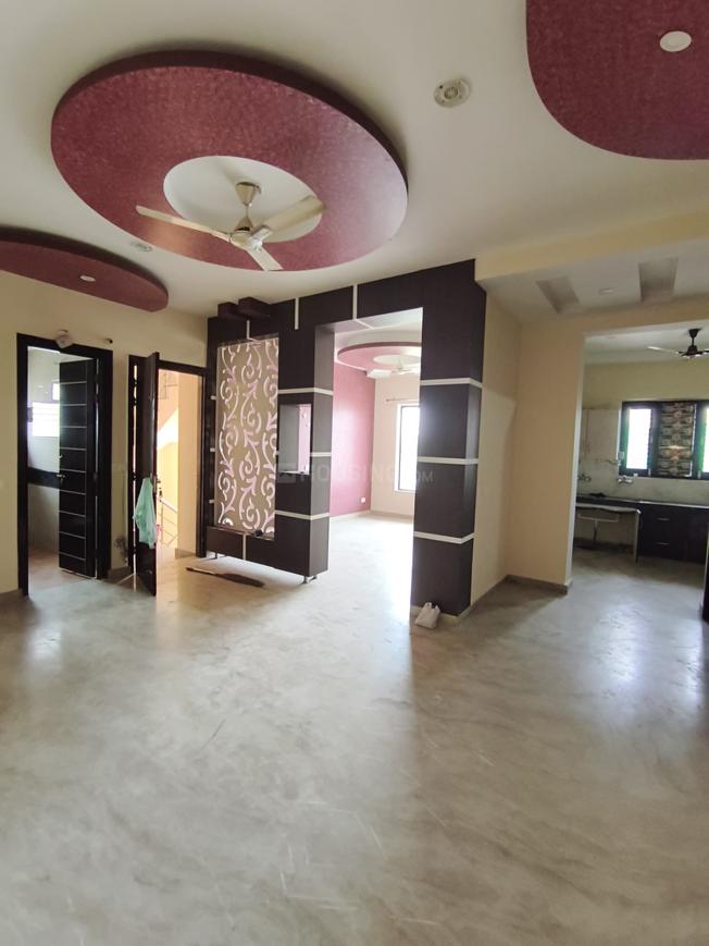 3 BHK for rent in Sector 5, Gurugram — semi-furnished — 2300 sq.ft