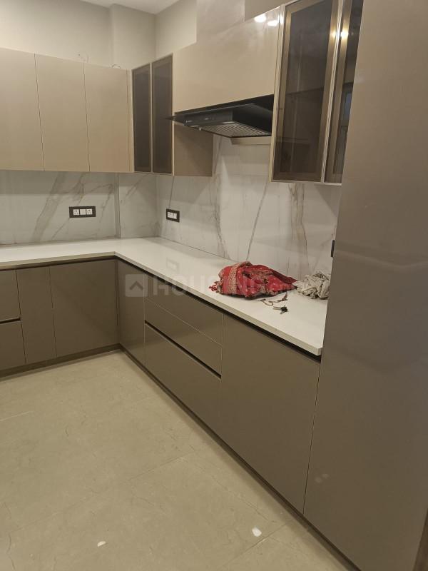 3 BHK for rent in Sector 5, Gurugram — semi-furnished — 2000 sq.ft