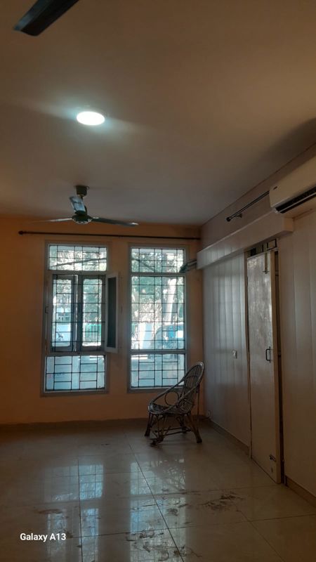 3 BHK for rent in Sector 50, Gurugram — semi-furnished — 1500 sq.ft — Unitech South City II