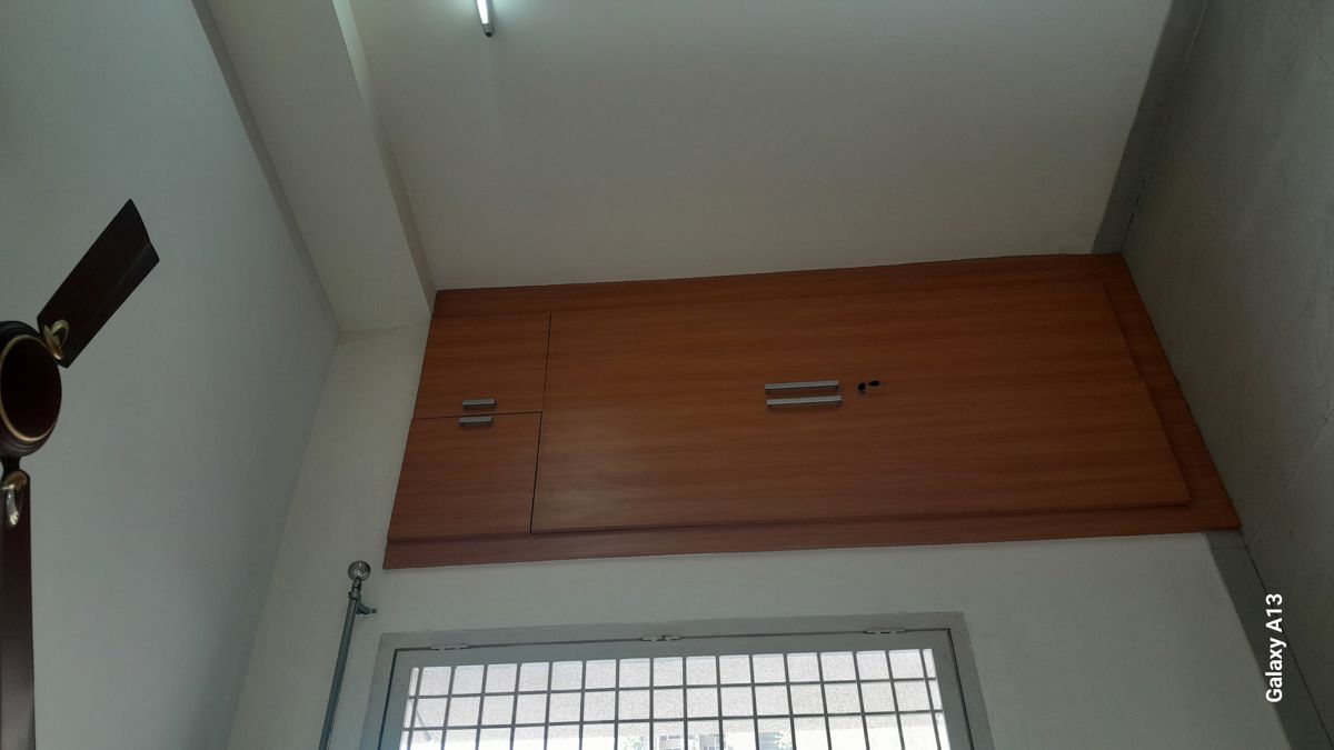3 BHK for rent in Sector 50, Gurugram — semi-furnished — 1450 sq.ft — Unitech Woodstock Floors