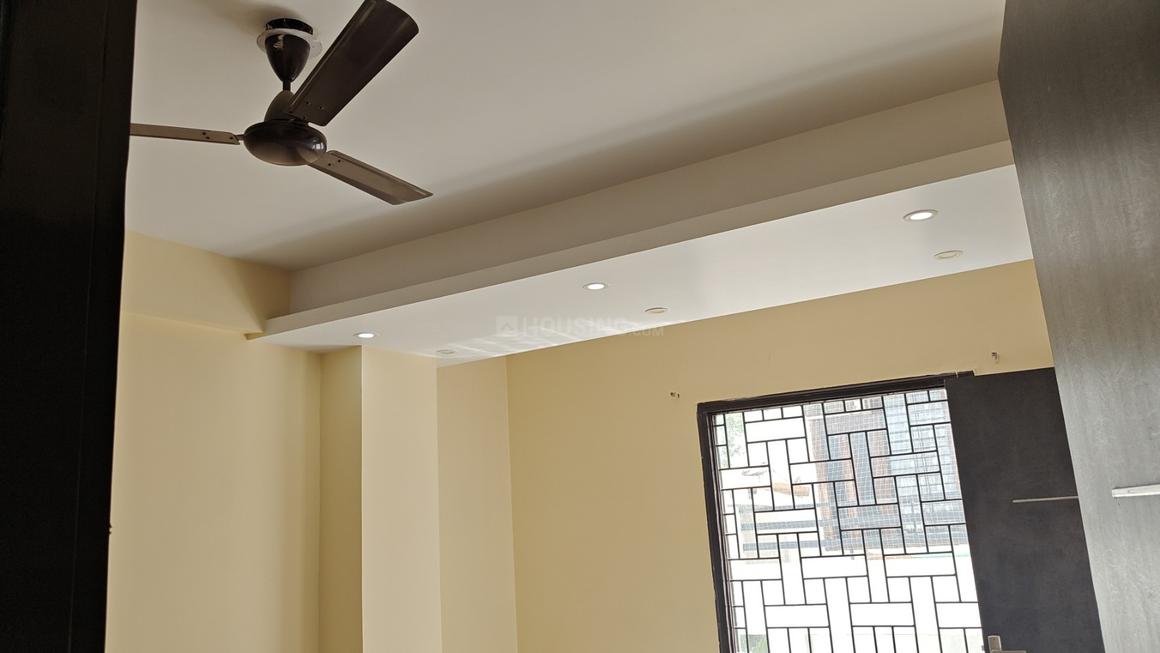 3 BHK for rent in Sector 51, Gurugram — semi-furnished — 1800 sq.ft