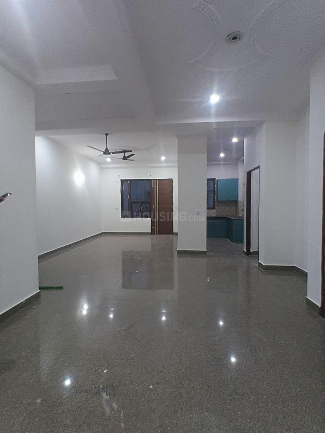 3 BHK for rent in Sector 52, Gurugram — semi-furnished — 1750 sq.ft