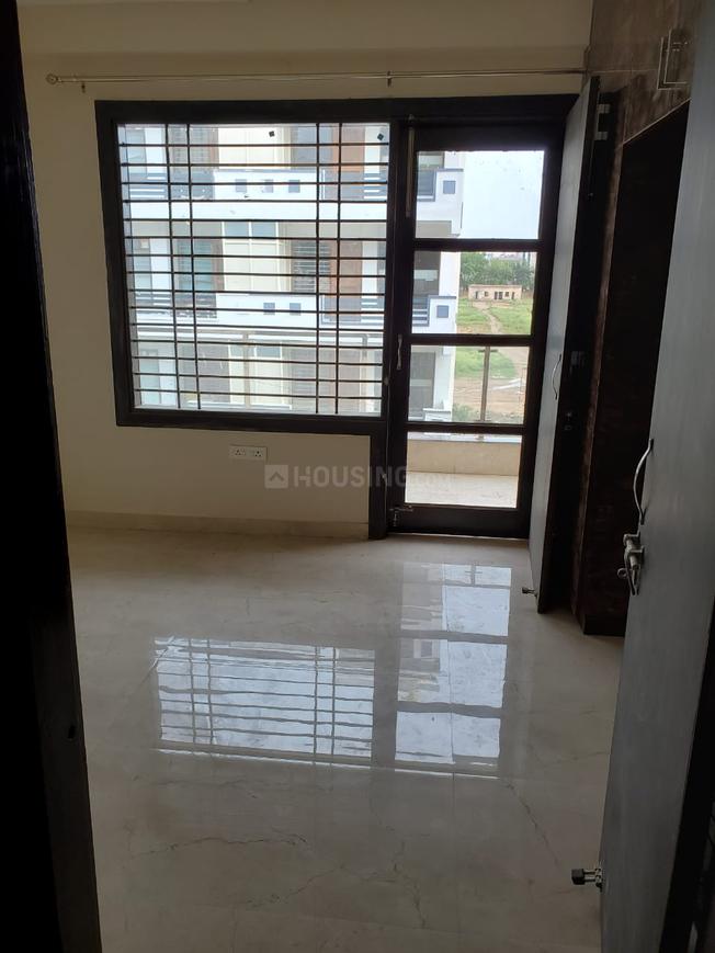 3 BHK for rent in Sector 52, Gurugram — semi-furnished — 1500 sq.ft