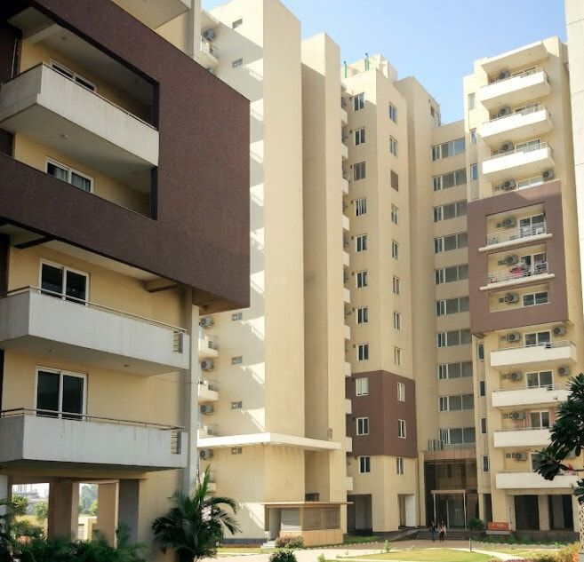3 BHK for rent in Sector 53, Gurugram — semi-furnished — 2200 sq.ft — TDI Ourania