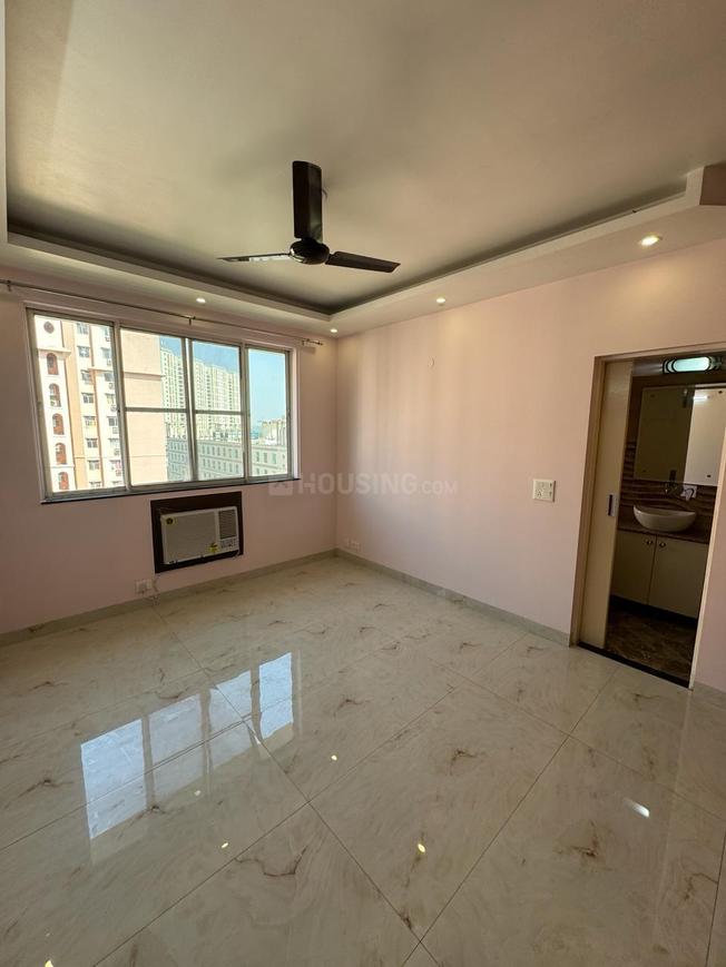 3 BHK for rent in Sector 53, Gurugram — semi-furnished — 1300 sq.ft — DLF Princeton Estate