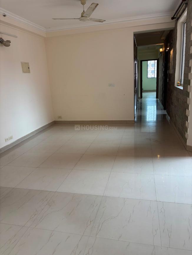 3 BHK for rent in Sector 53, Gurugram — semi-furnished — 1000 sq.ft — DLF Princeton Estate