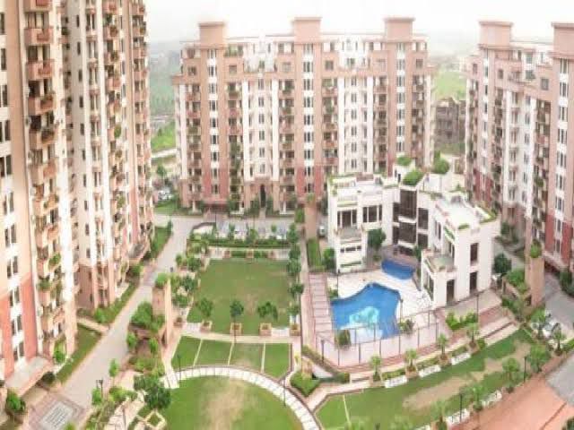 3 BHK for rent in Sector 54, Gurugram — semi-furnished — 1945 sq.ft — Orchid Gardens