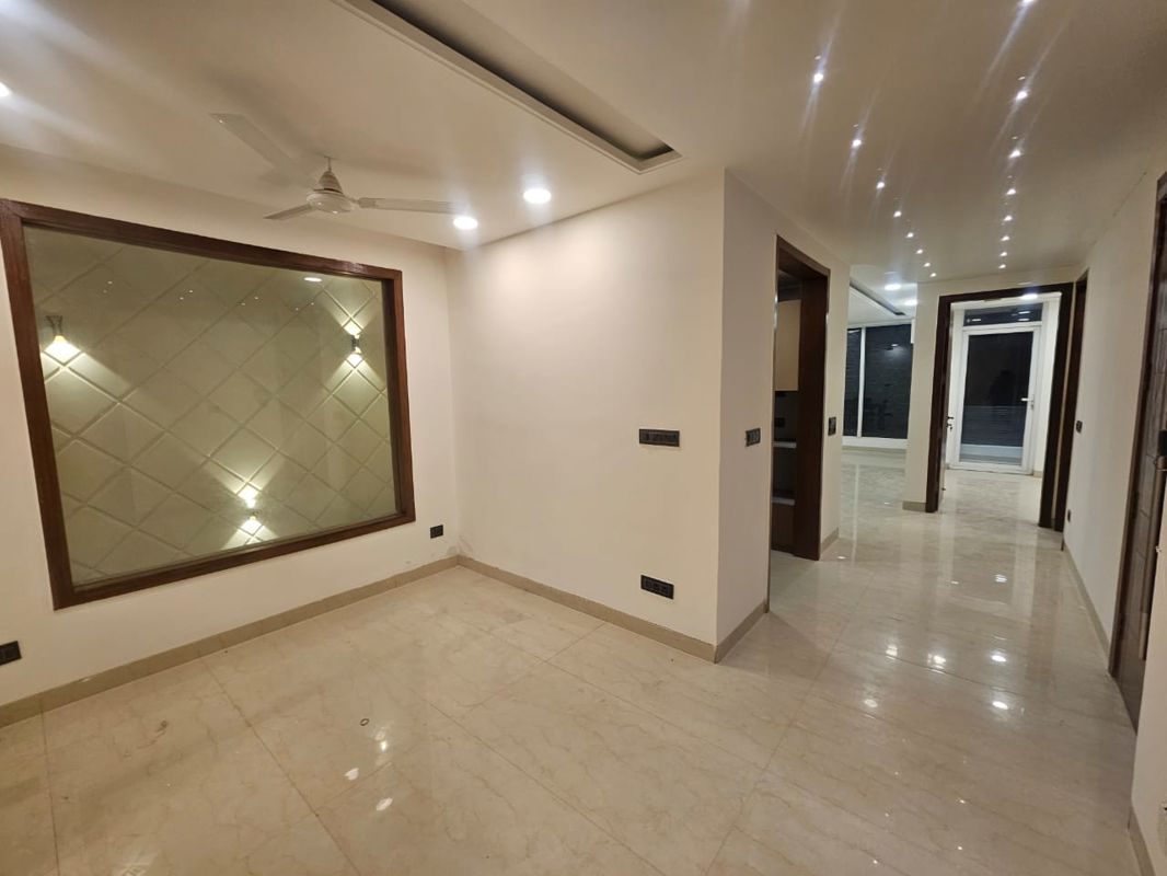3 BHK for rent in Sector 55, Gurugram — semi-furnished — 2200 sq.ft