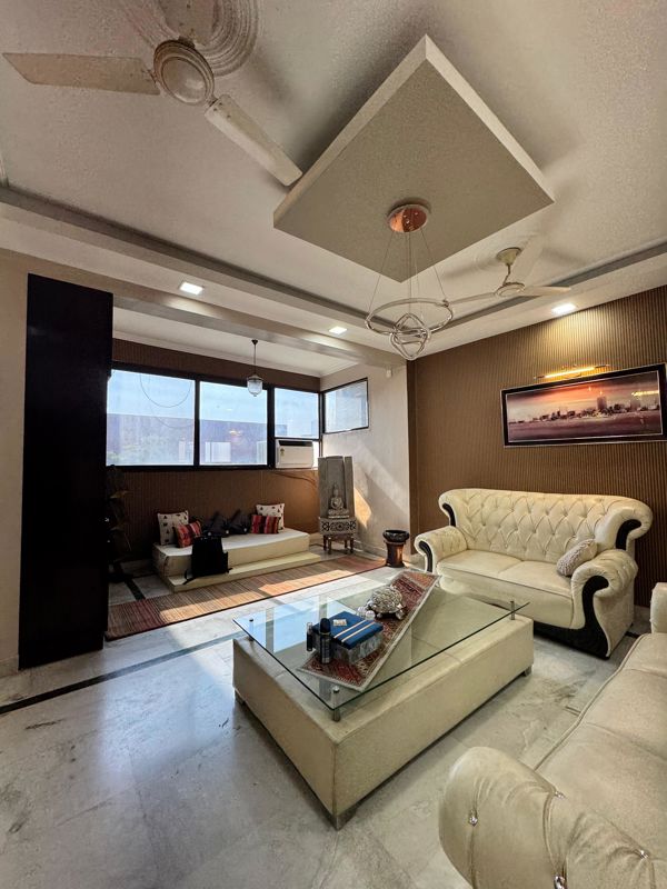 3 BHK for rent in Sector 56, Gurugram — semi-furnished — 1600 sq.ft — Gail CGHS