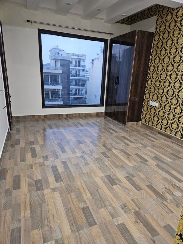 3 BHK for rent in Sector 56, Gurugram — semi-furnished — 2200 sq.ft — Gurugram CGHS