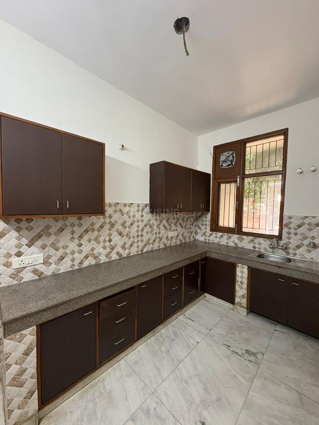 3 BHK for rent in Sector 56, Gurugram — semi-furnished — 1800 sq.ft