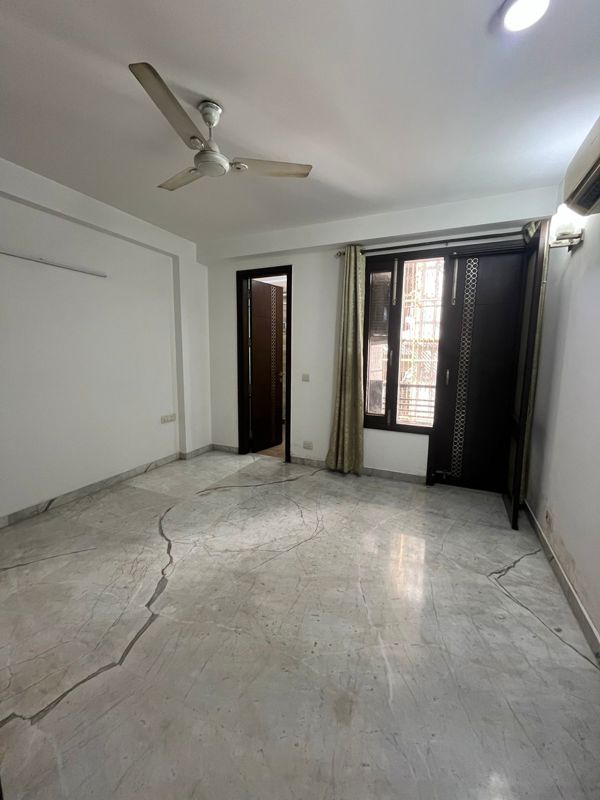 3 BHK for rent in Sector 57, Gurugram — semi-furnished — 300 sq.ft
