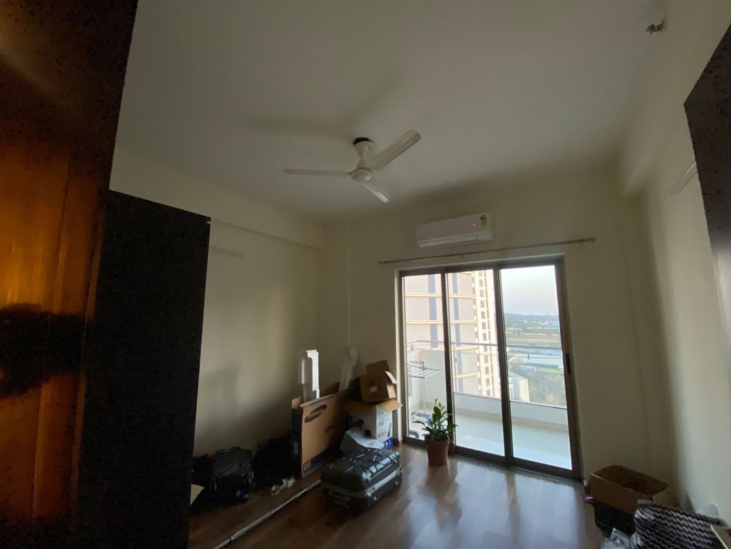3 BHK for rent in Sector 59, Gurugram — semi-furnished — 2400 sq.ft — Tata Raheja Raisina Residency