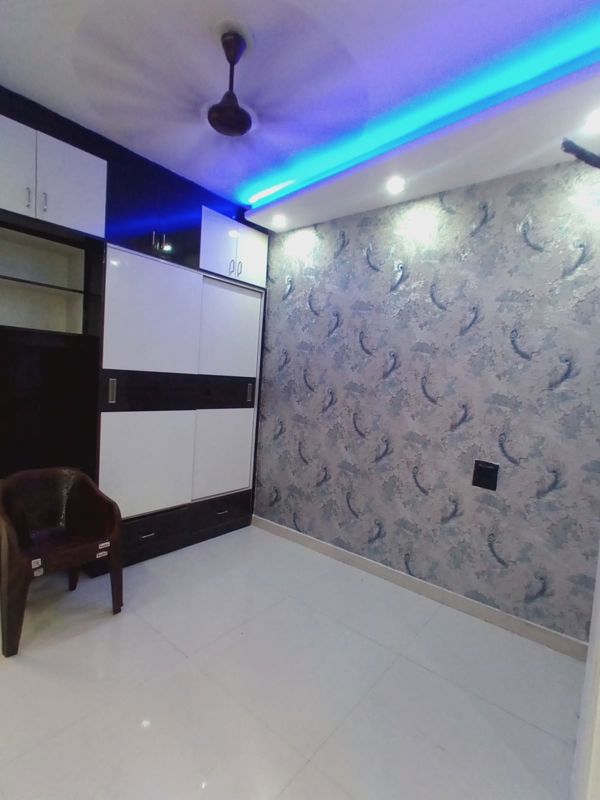3 BHK for rent in Sector 60, Gurugram — semi-furnished — 2025 sq.ft — Ireo Skyon
