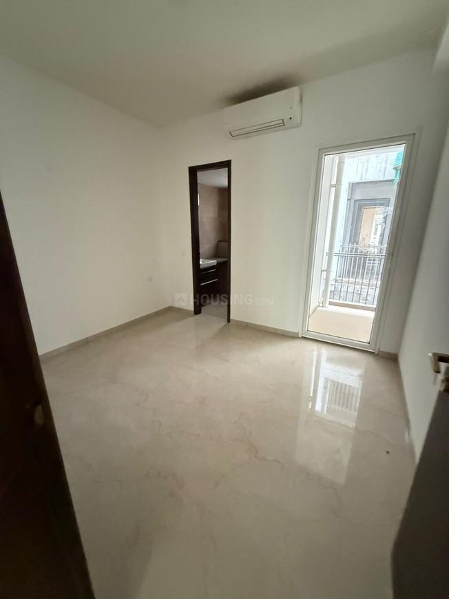 3 BHK for rent in Sector 61, Gurugram — semi-furnished — 1085 sq.ft — Smartworld Orchard