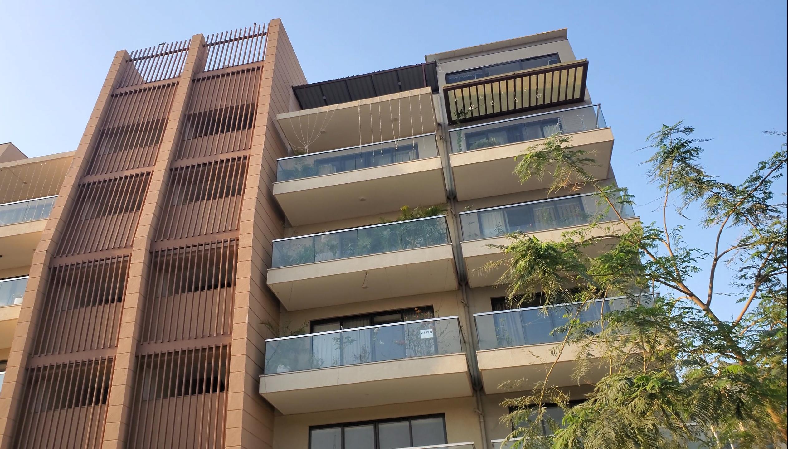 3 BHK for rent in Sector 63, Gurugram — semi-furnished — 2047 sq.ft — Adani Samsara Vilasa