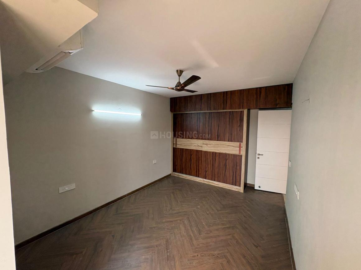 3 BHK for rent in Sector 63, Gurugram — semi-furnished — 1245 sq.ft — Signature Global City 63A